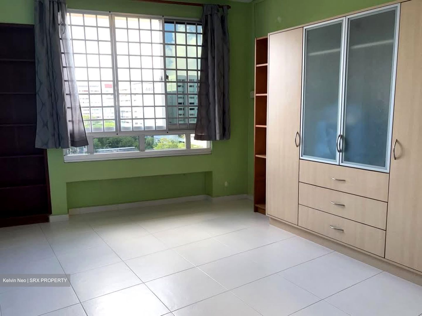Blk 230H Tampines Street 21 (Tampines), HDB Executive #587650131